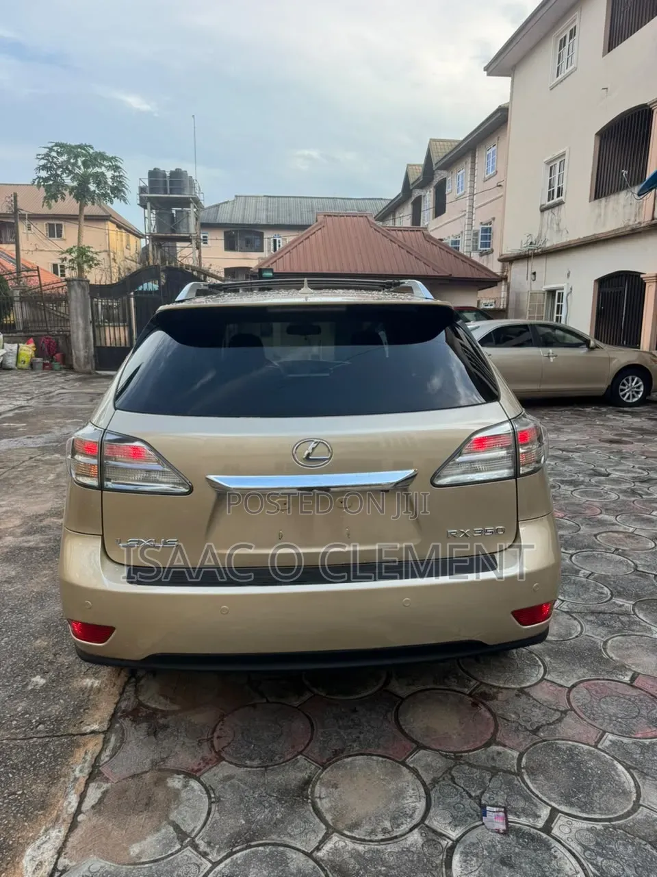 Lexus RX 2011 Gold