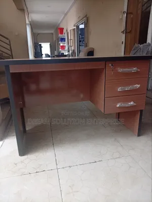 Quality Office Secretary Table