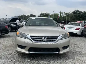 Honda Accord EX 4dr Sedan FWD (2.4L 4cyl 2A) 2013 Gold