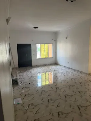 2bdrm Apartment in Chevron for rent