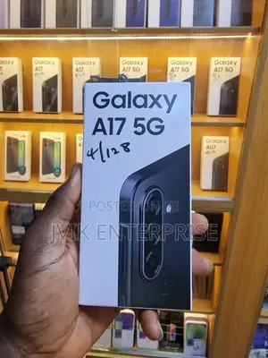 New Samsung Galaxy A17 5G 128 GB Black