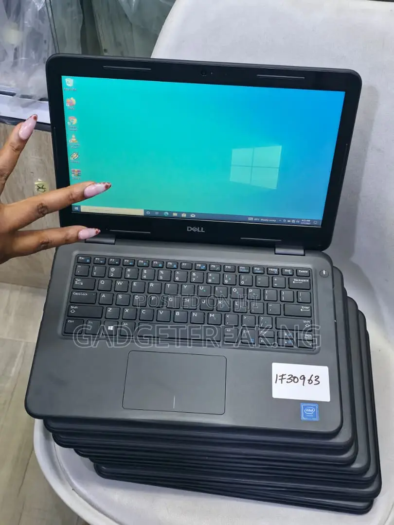 Laptop Dell Latitude 3310 4GB Intel Celeron SSD 128GB