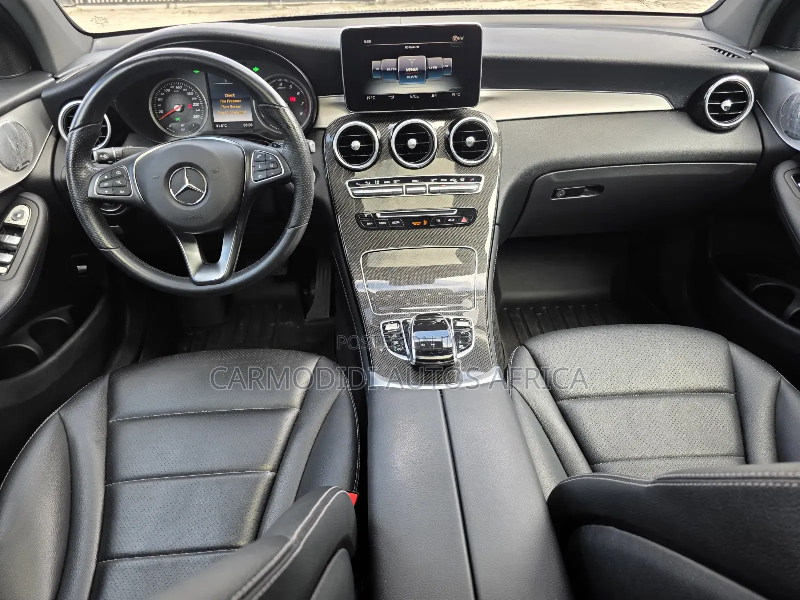 Mercedes-Benz GLC-Class 2019 Black