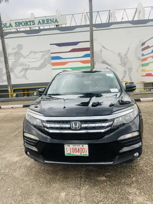 Honda Pilot Touring 4dr SUV (3.5L 6cyl 9A) 2017 Black