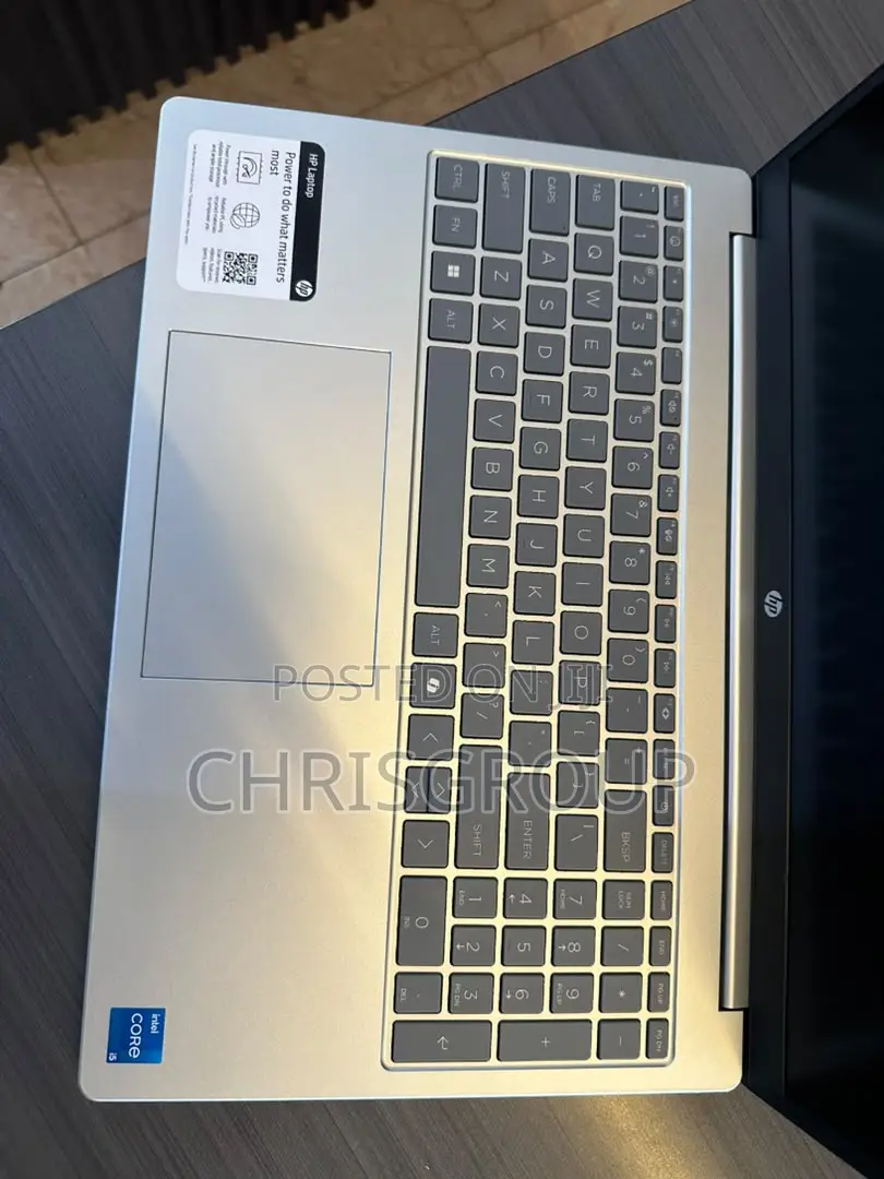 New Laptop HP 15 8GB Intel Core i5 SSD 512GB