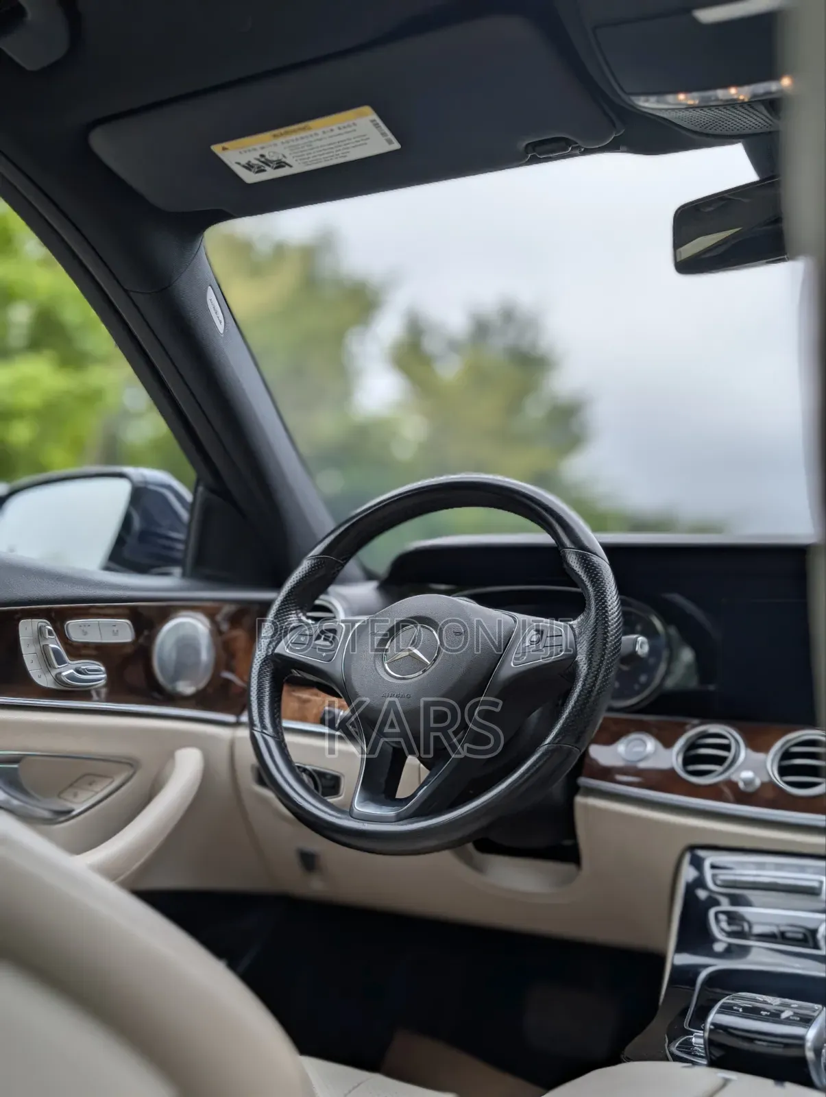 Mercedes-Benz E300 2016 Blue