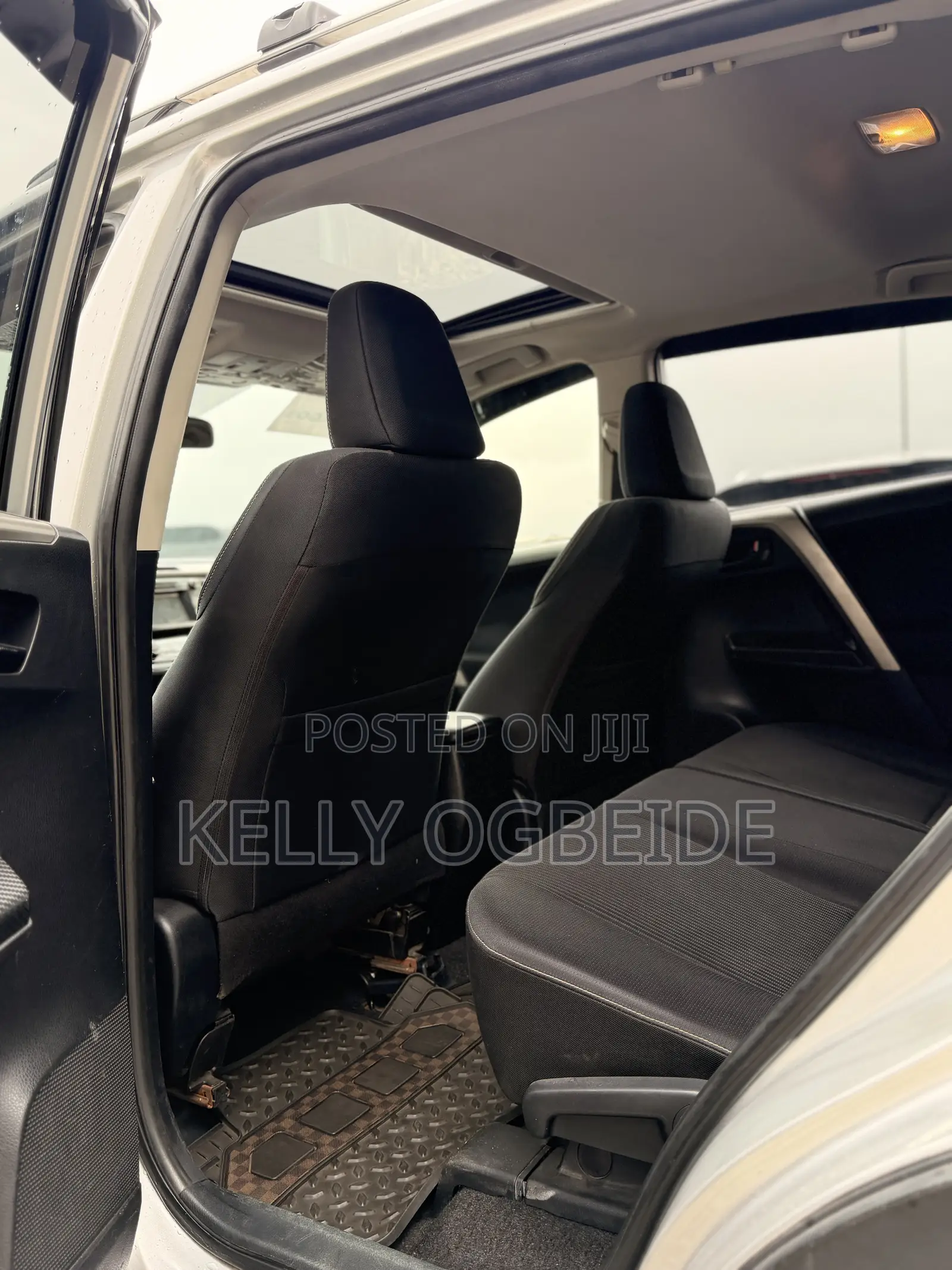 Toyota RAV4 2017 Silver