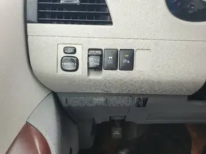 Toyota Sienna Limited 7 Passenger 2010 Gray