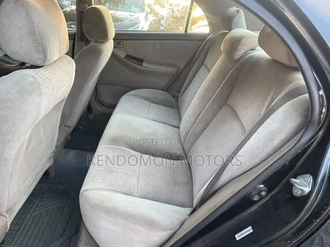 Toyota Corolla LE 2005 Black