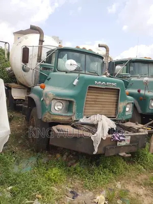 Mack Concrete Mixer