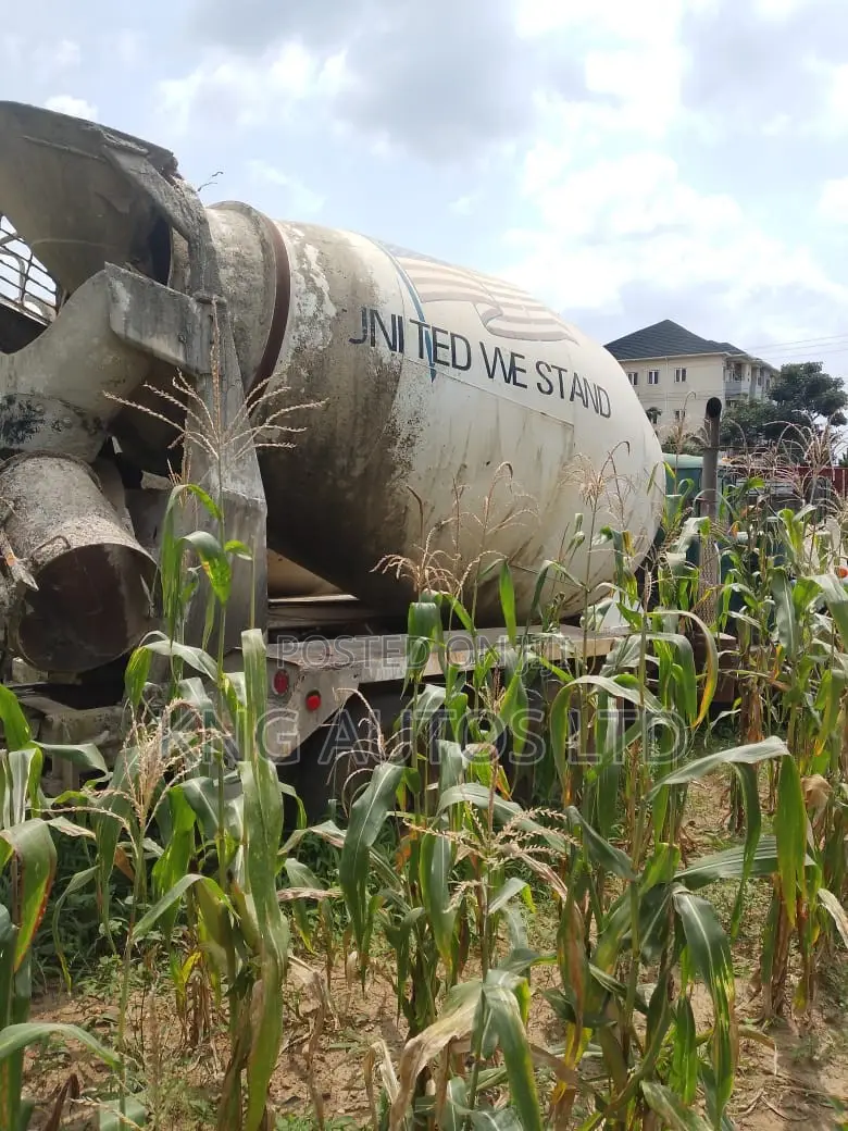 Mack Concrete Mixer
