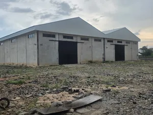 Warehouse Measuring 5,000 SQM by Tarred Road