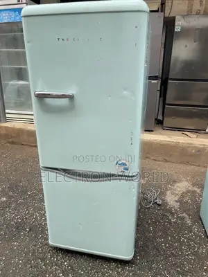 The CLASSIC Retro Refrigerator