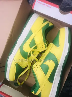 Original Nike Dunk Low Retro Bttys