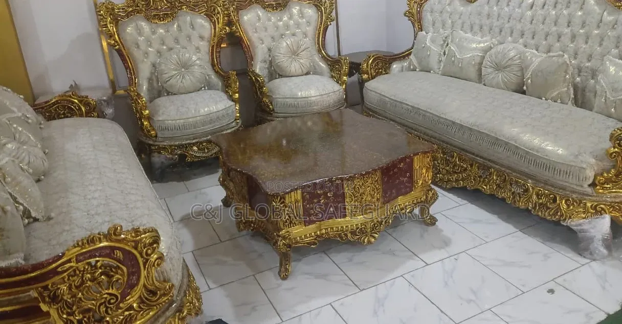 8seaters Royal Sofas