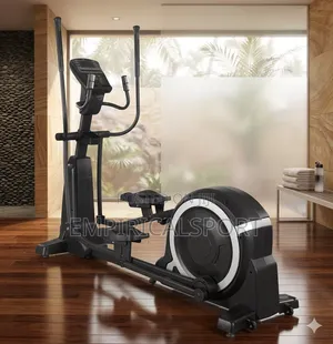 Commercial Elliptical Trainer