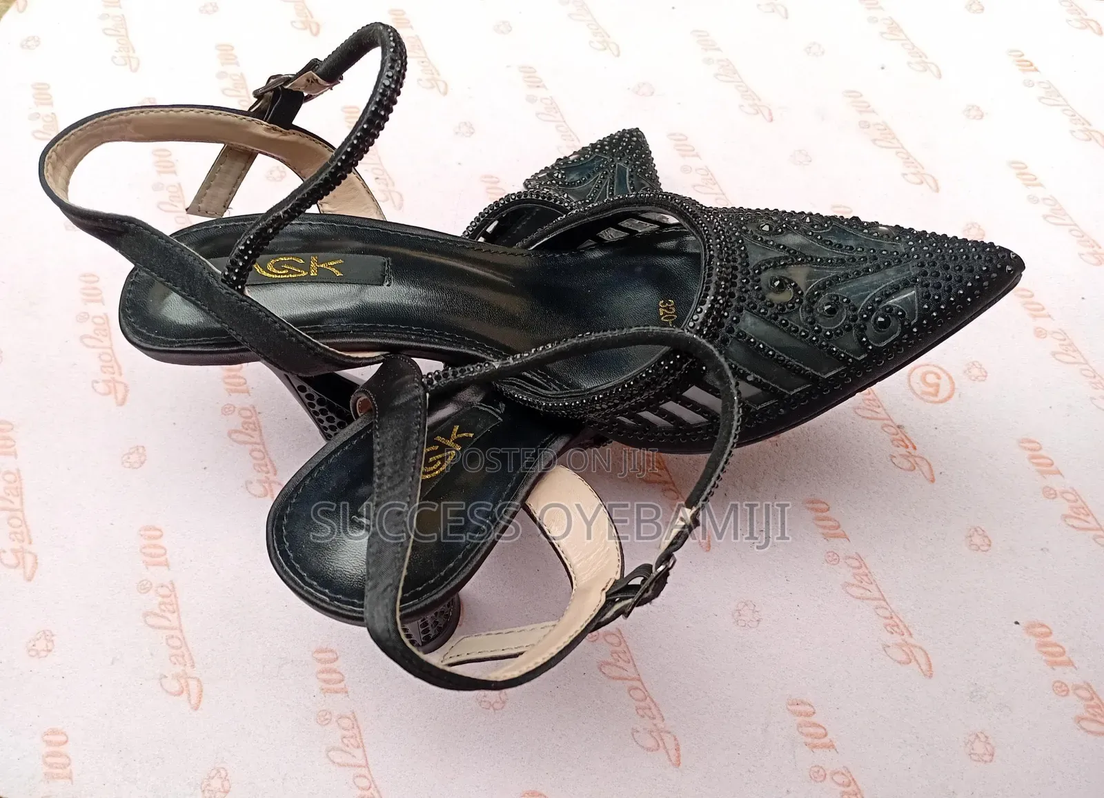 GK Pointed Toe Slingback Heels