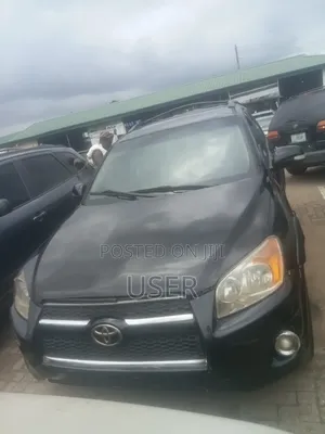 Toyota RAV4 2010 Black