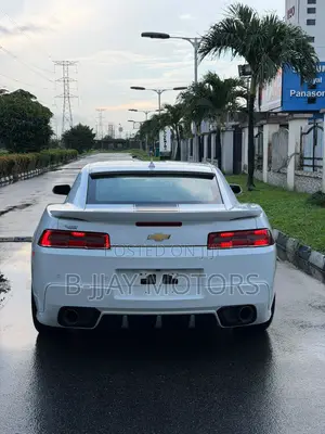 Chevrolet Camaro LS 2dr Coupe w/2LS (3.6L 6cyl 6A) 2015 White