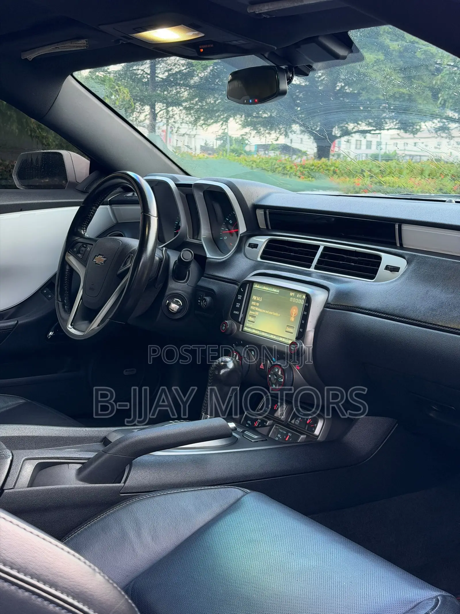 Chevrolet Camaro LS 2dr Coupe w/2LS (3.6L 6cyl 6A) 2015 White