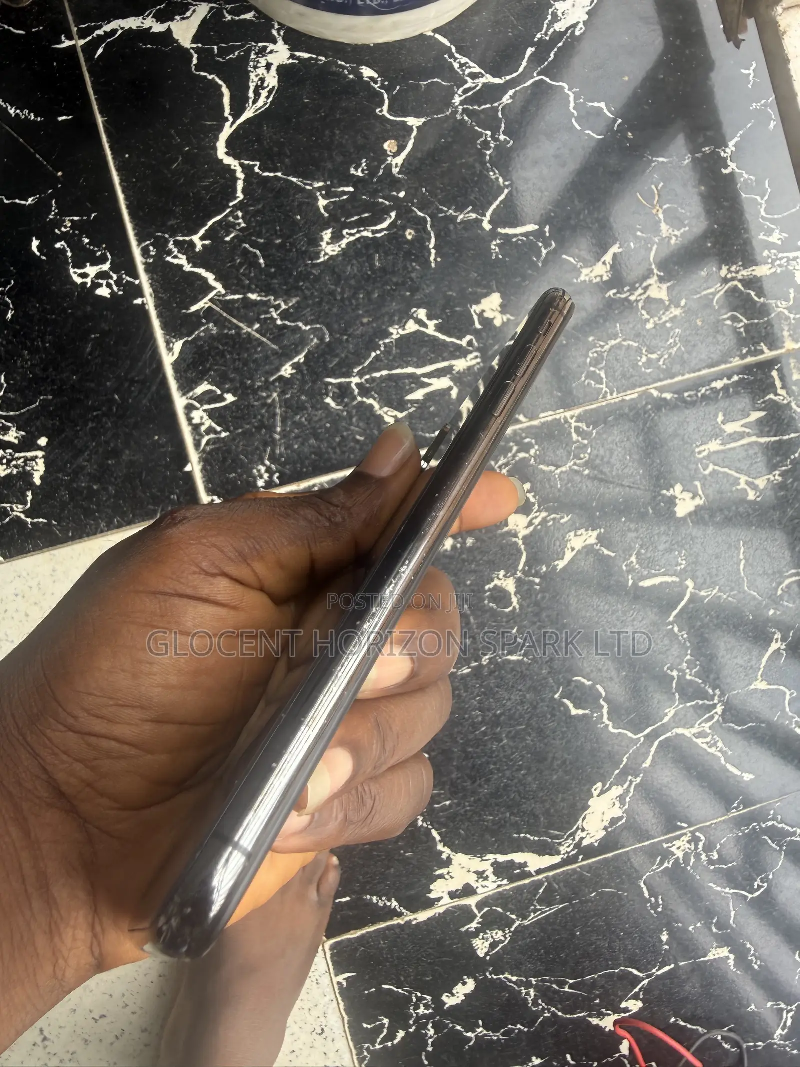 Apple iPhone XS Max 64 GB Black