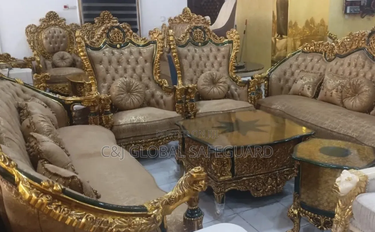 8seaters Royal Sofas