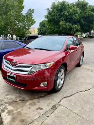 Toyota Venza V6 AWD 2010 Red