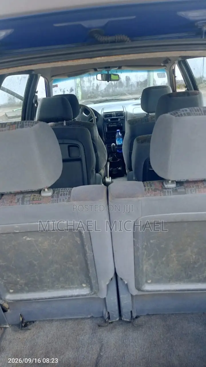 Toyota Picnic 2.0 FWD 2003 Blue