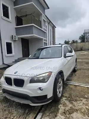 BMW X1 sDrive28i 4dr SUV (2.0L 4cyl Turbo 8A) 2015 White