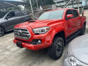 Toyota Tacoma 2017 Red