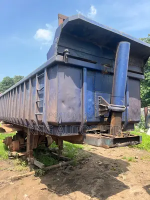 Tipping Trailer Bucket