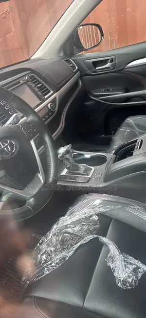 Toyota Highlander 2017 Burgundy