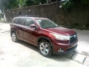 Toyota Highlander 2014 Red