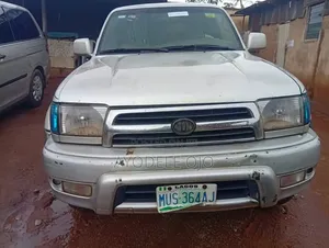 Toyota 4-Runner 1999 Silver