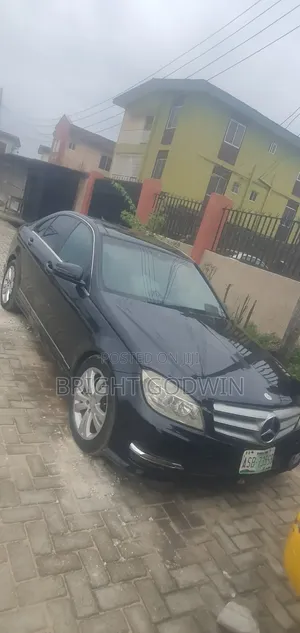 Mercedes-Benz C300 Sport Sedan AWD (3.0L 6cyl 7A) 2009 Black