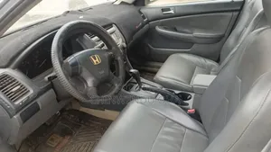 Honda Accord 2006 Silver