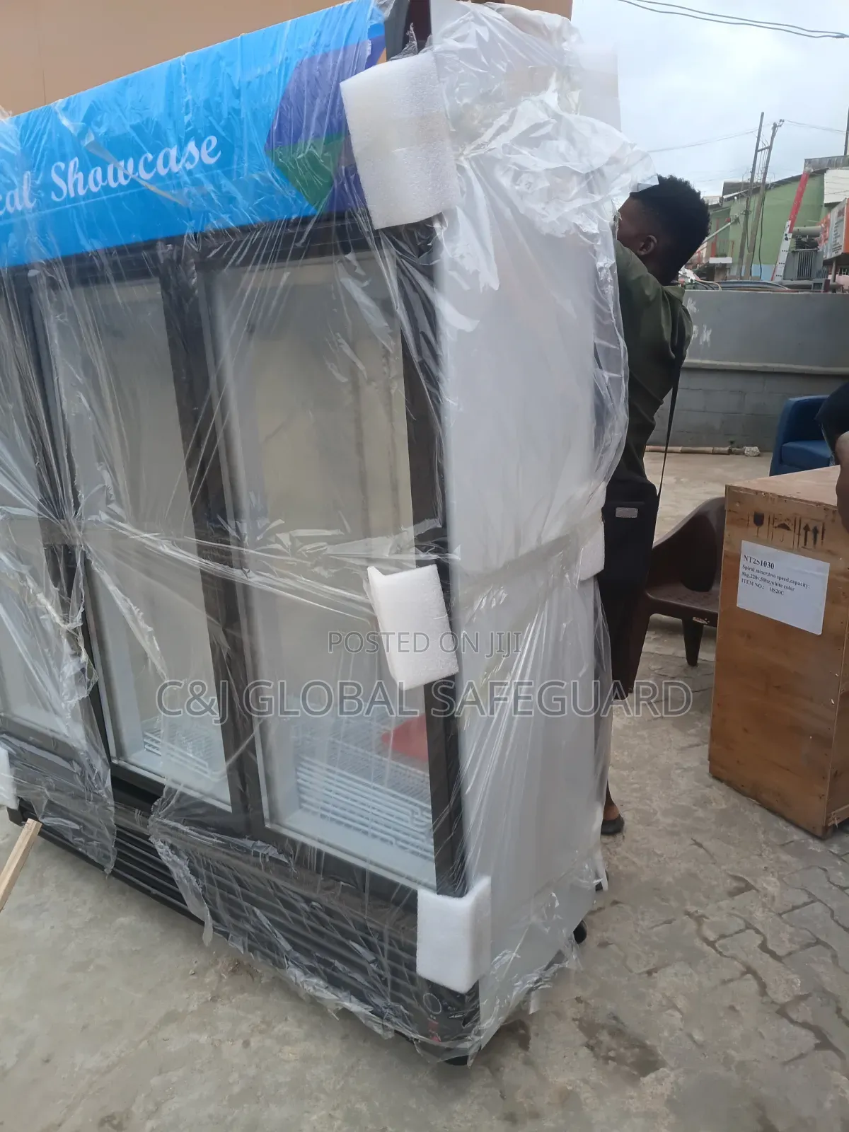 3doors Vertical Chiller