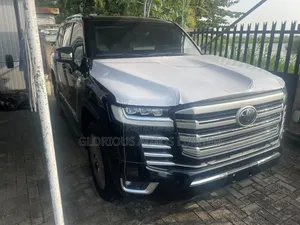 New Toyota Land Cruiser LC300 2023 Black