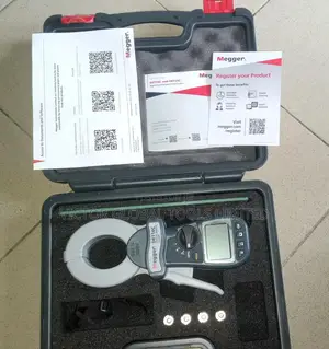 DET14C Earth Clamp Tester
