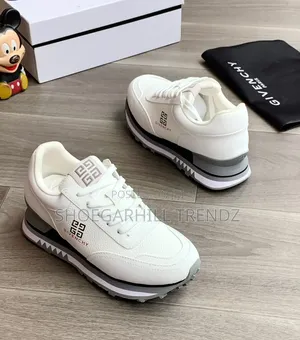 Cool Unisex Givenchy Sneakers in Unique Colorways