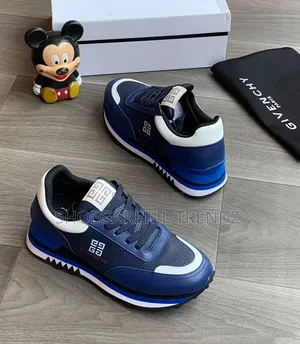 Cool Unisex Givenchy Sneakers in Unique Colorways