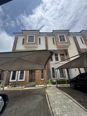 4bdrm Duplex in Lekki for sale
