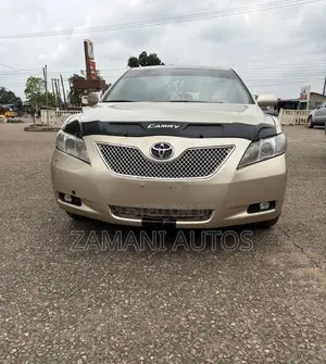 Toyota Camry 2009 Gold