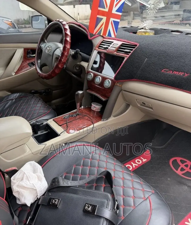 Toyota Camry 2009 Gold