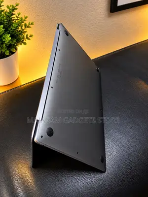 Laptop Apple MacBook Pro 2019 16GB Intel Core i5 SSD 512GB