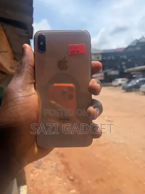Apple iPhone XS Max 256 GB Gold