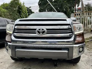 Toyota Tundra 2016