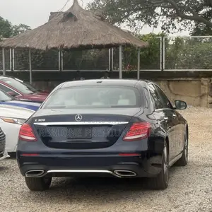 Mercedes-Benz E-Class 2017 Blue