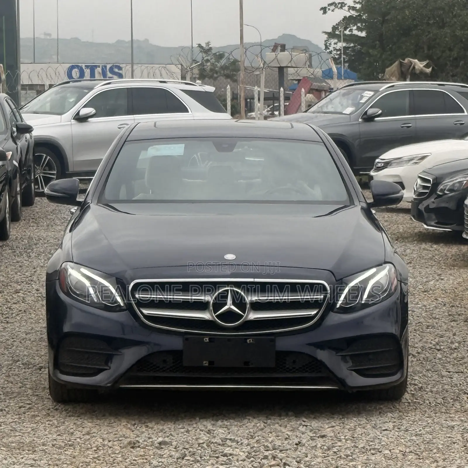 Mercedes-Benz E-Class 2017 Blue