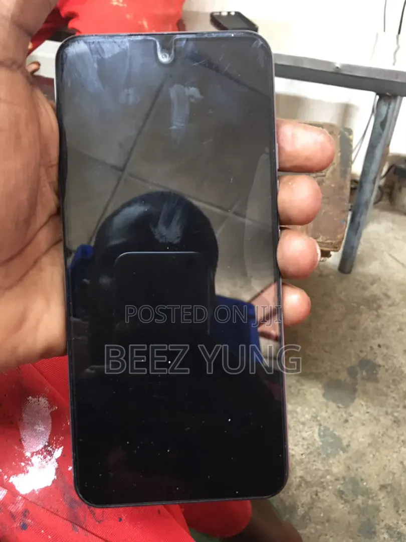 New Tecno Spark 40 128 GB Gray
